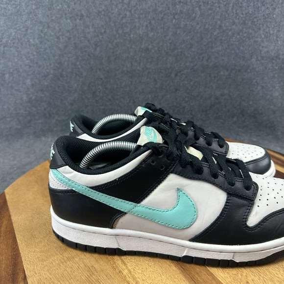 Nike Dunk Low GS Light Bone Tropical Twist Sneaker CW1590-003 Boys Size 6Y - Picture 2 of 11